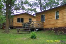Lakeside House keeping Cabins on Lake of the Woods: Ontario Fishing, Ontario Hunting, Family Vacations, Ecotourism Holidays, Canada Hunting-fishing lodges. Nice Comfortable Accomodations and a Peaceful Vacation